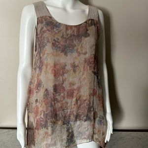 Beautiful silk sleeveless tunic